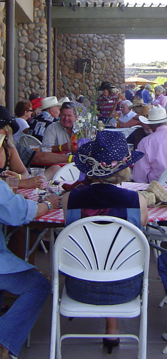 Diningpic.gif